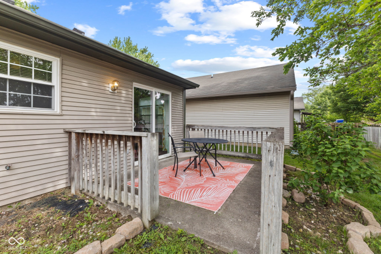 Listing Image 23