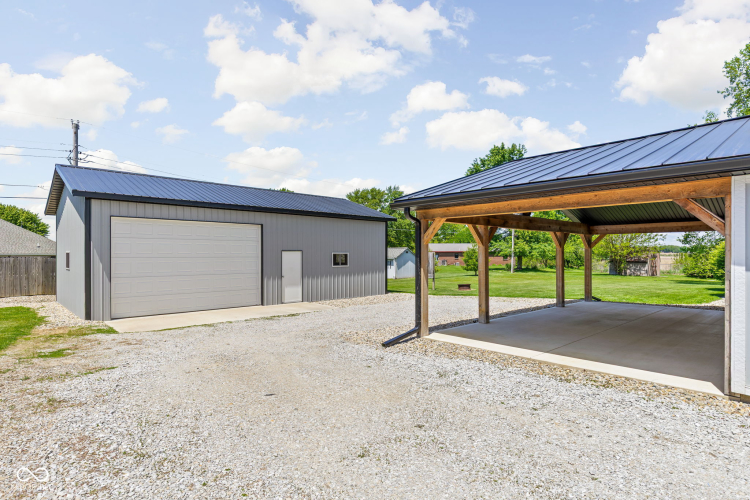 Listing Image 45