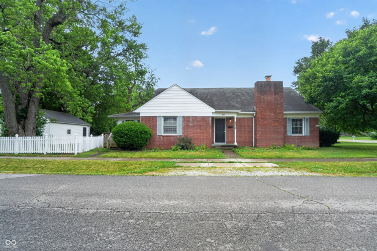 Listing Image 2