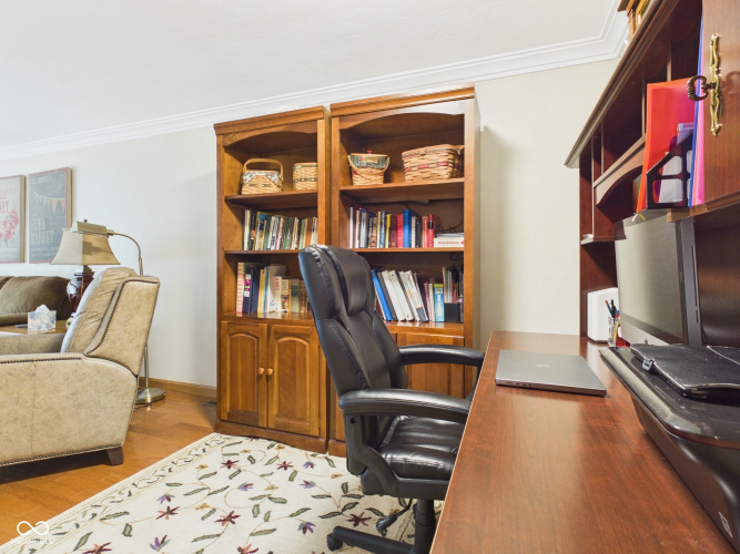 Listing Image 7
