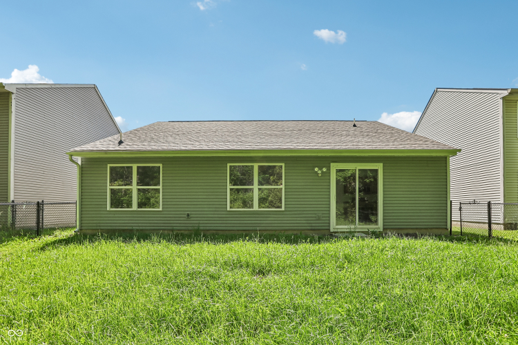 Listing Image 8