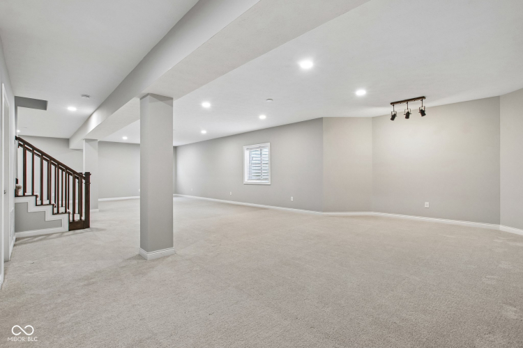 Listing Image 51