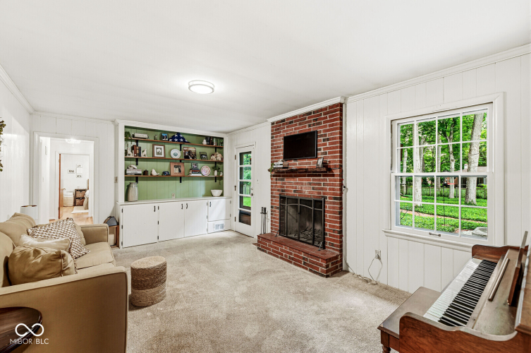 Listing Image 20