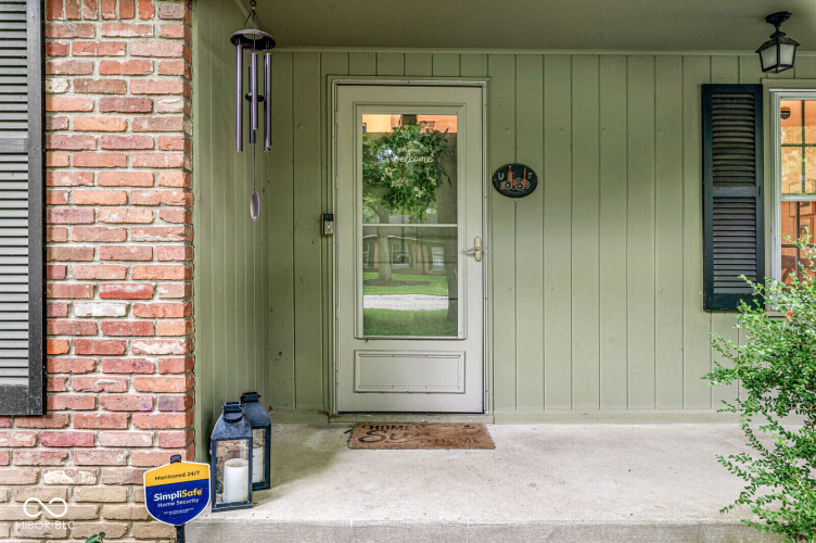 Listing Image 10