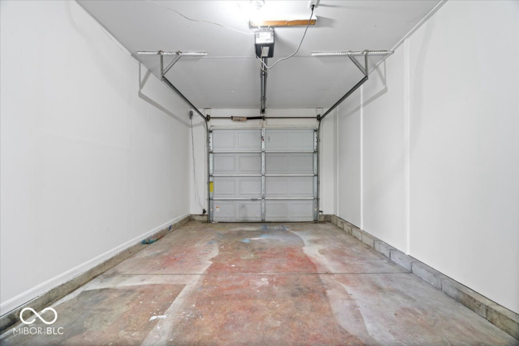 Listing Image 27