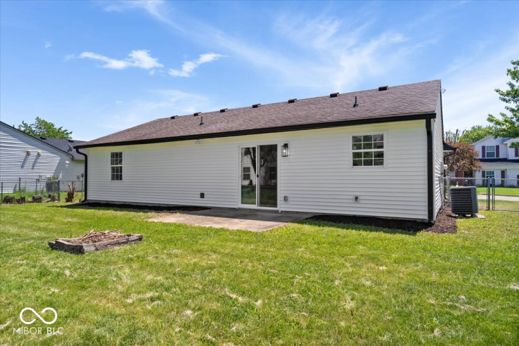 Listing Image 29
