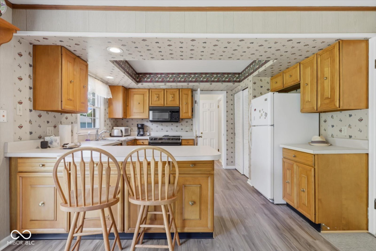 Listing Image 14