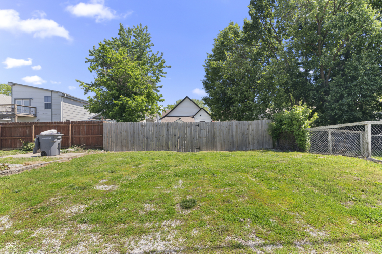 Listing Image 47