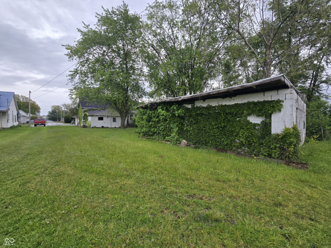 Listing Image 16