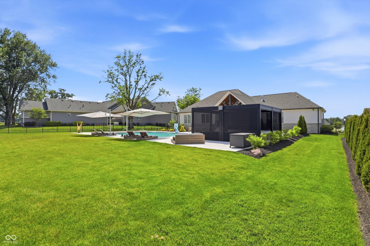 Listing Image 65