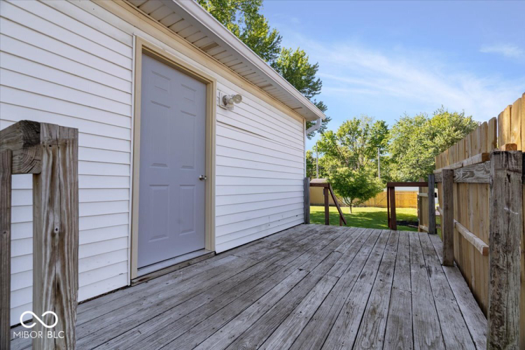 Listing Image 25