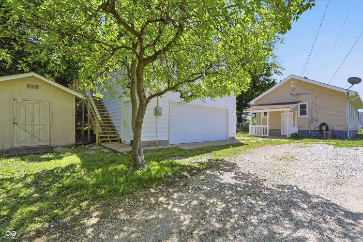 Listing Image 28
