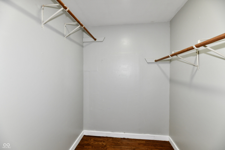 Listing Image 38