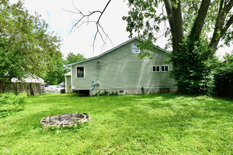 Listing Image 58