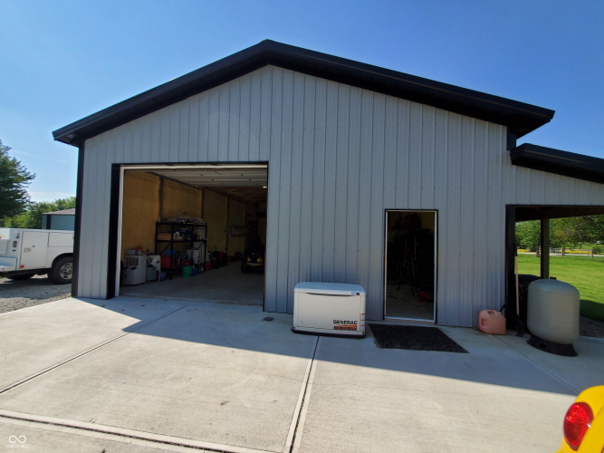 Listing Image 48