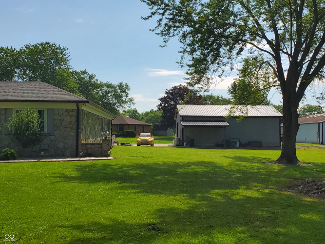 Listing Image 6