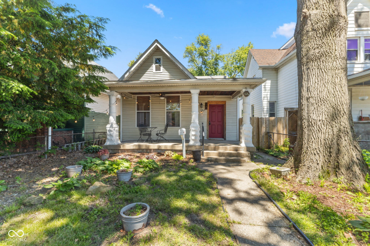 Listing Image 3