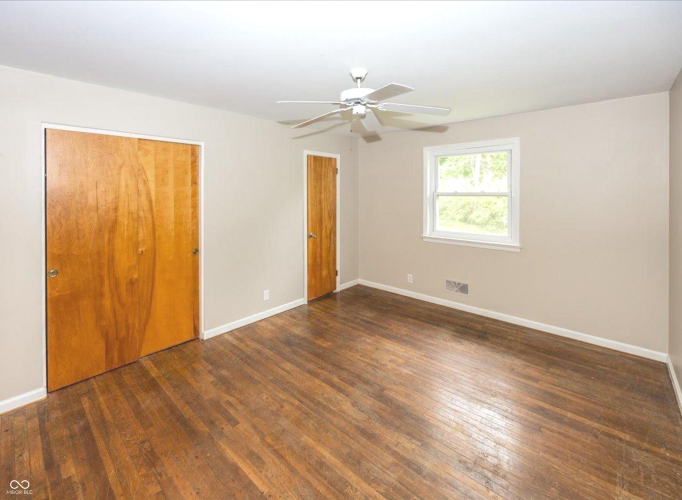 Listing Image 17