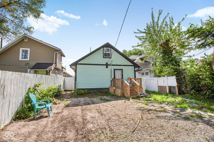 Listing Image 17