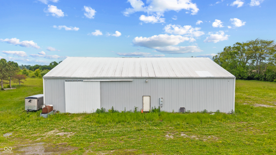 Listing Image 33