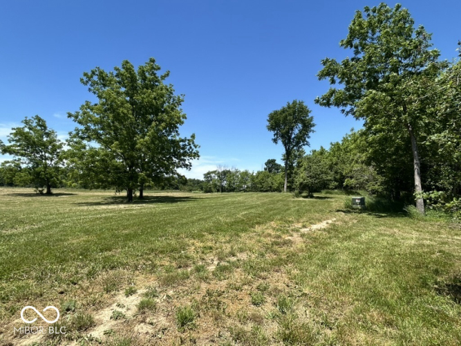 Listing Image 18