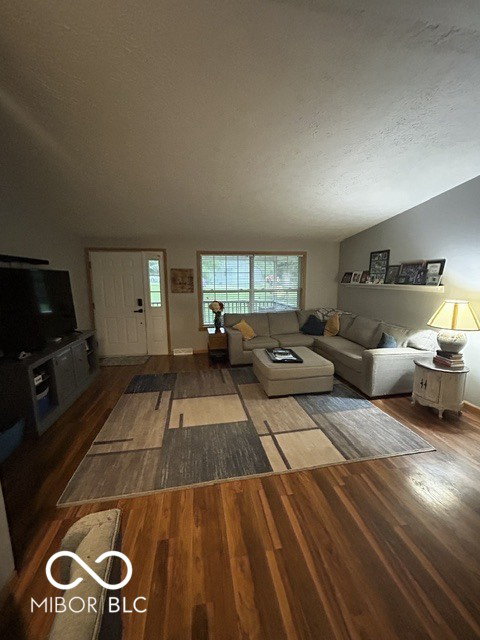 Listing Image 17