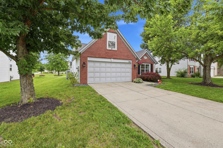 Listing Image 28