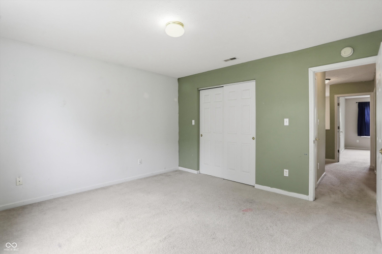 Listing Image 42