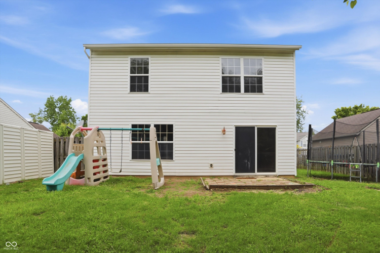 Listing Image 44