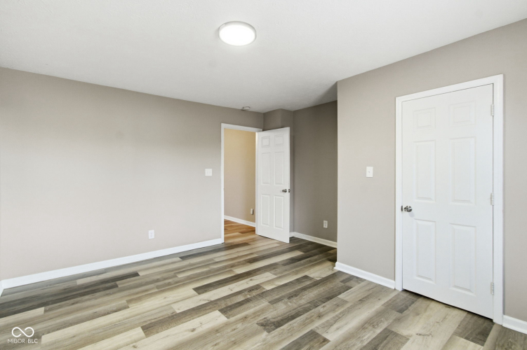 Listing Image 65