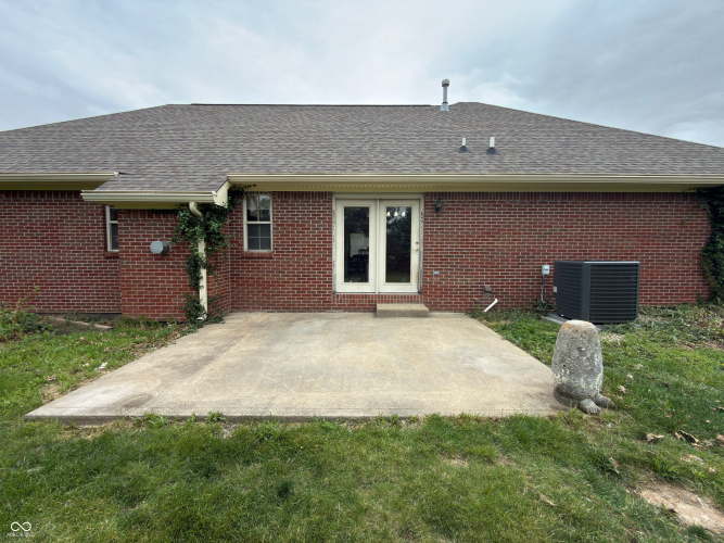 Listing Image 24