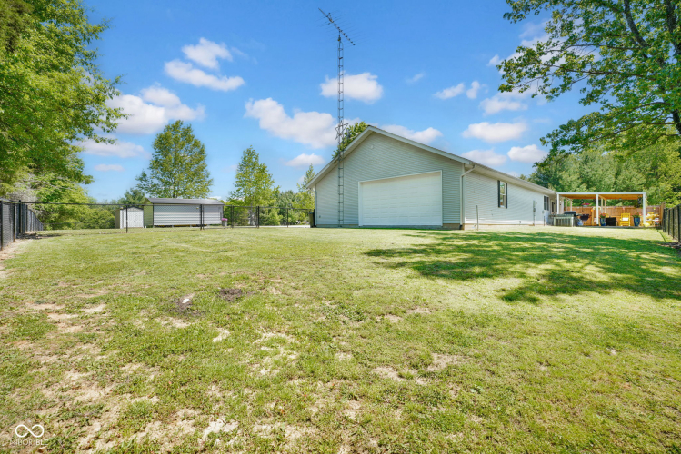 Listing Image 23