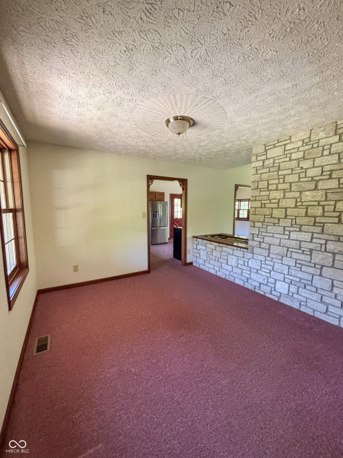 Listing Image 42
