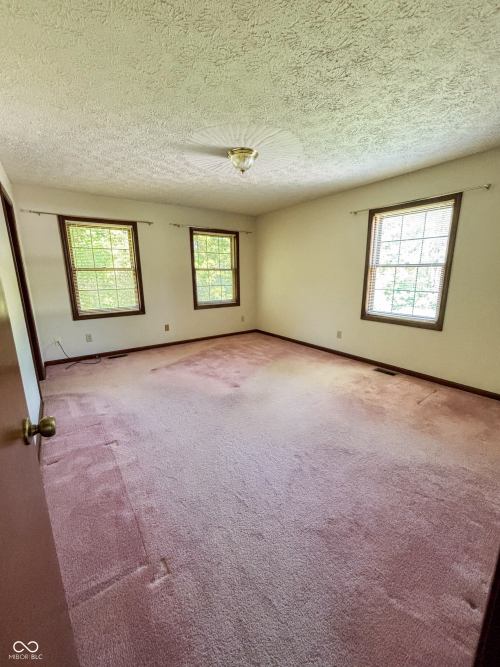 Listing Image 47