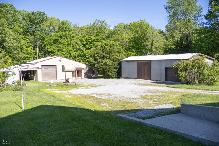 Listing Image 64