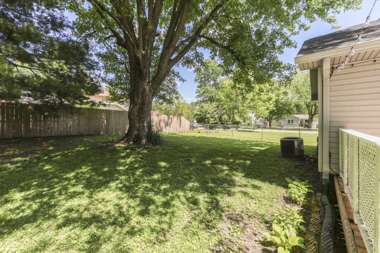 Listing Image 44