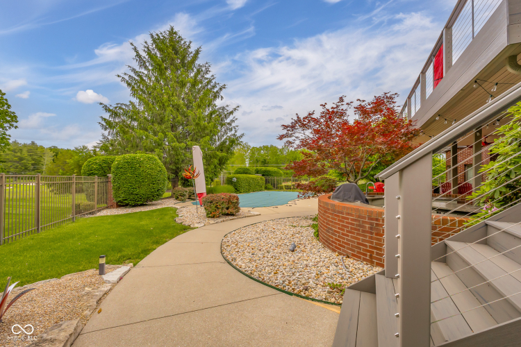 Listing Image 97