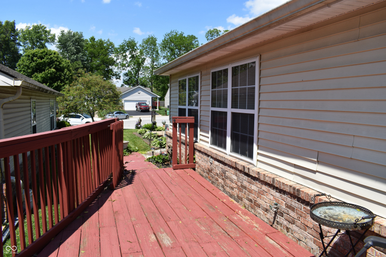 Listing Image 17