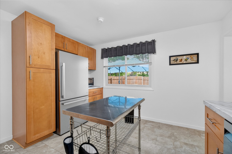 Listing Image 13