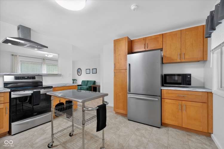 Listing Image 15