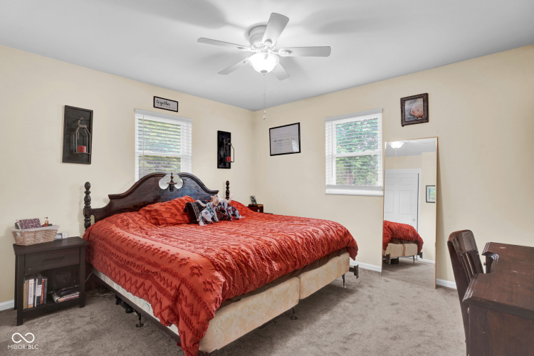 Listing Image 17