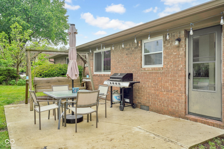 Listing Image 23
