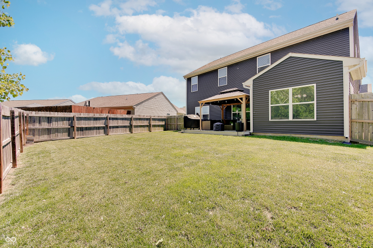 Listing Image 40
