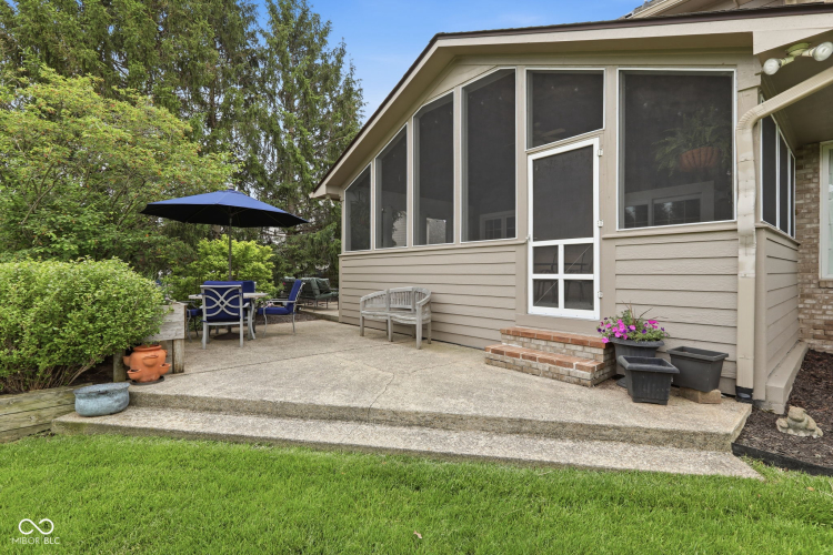 Listing Image 44