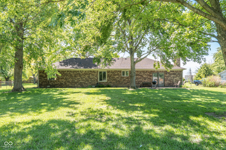 Listing Image 24