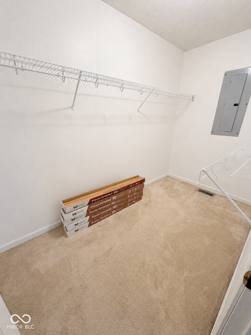 Listing Image 30