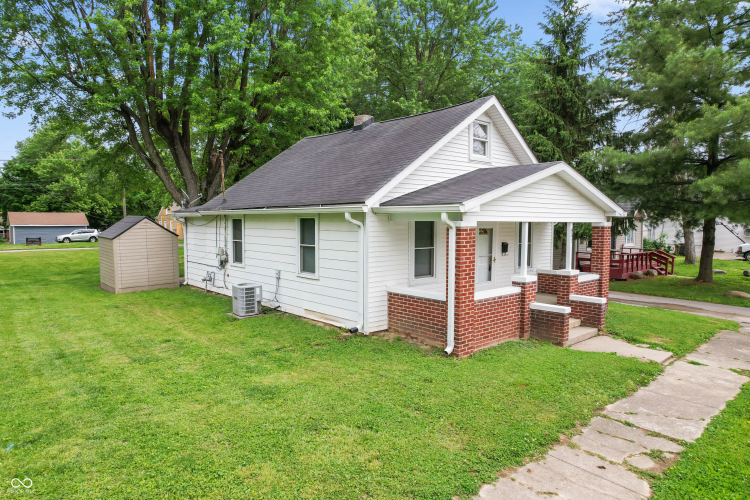 Listing Image 24