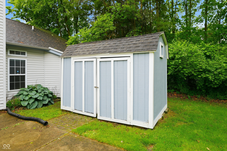 Listing Image 42