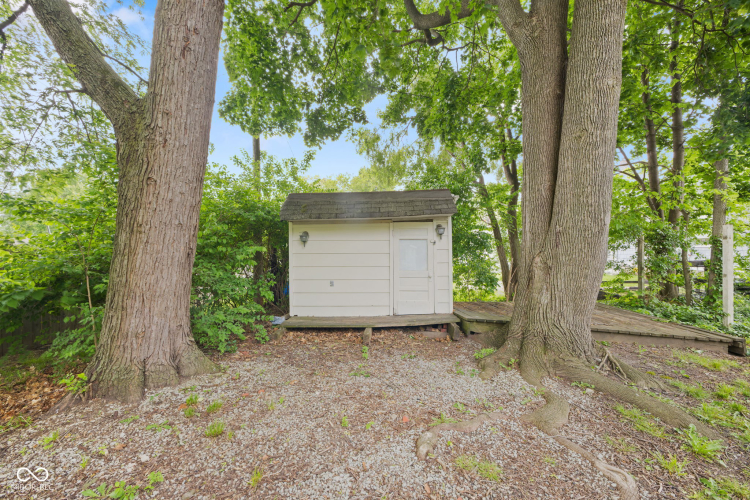 Listing Image 41