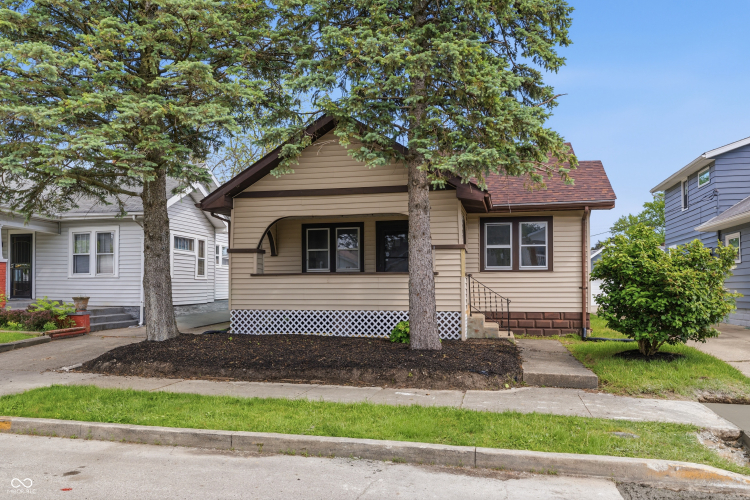 Listing Image 2